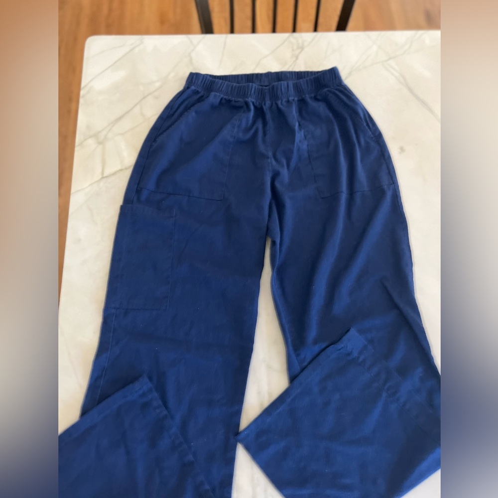 Scrubstar scrub pants Sz M color Navy blue